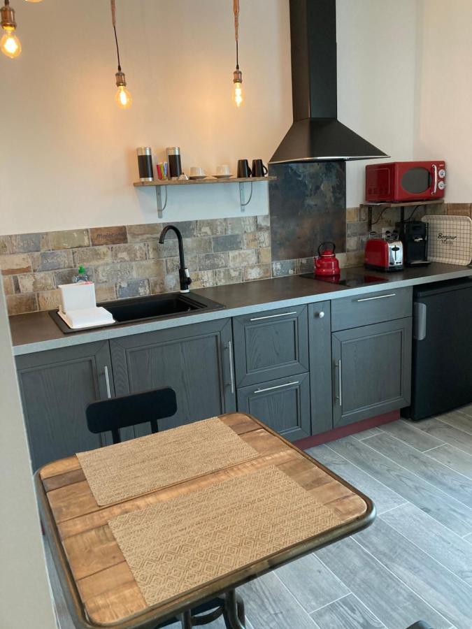 Ferienwohnung Les Lofts LʼIsle-sur-la-Sorgue Exterior foto