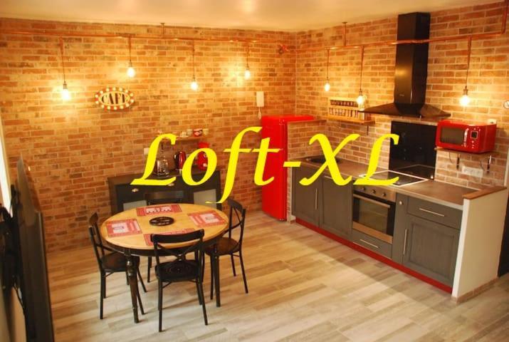 Ferienwohnung Les Lofts LʼIsle-sur-la-Sorgue Exterior foto