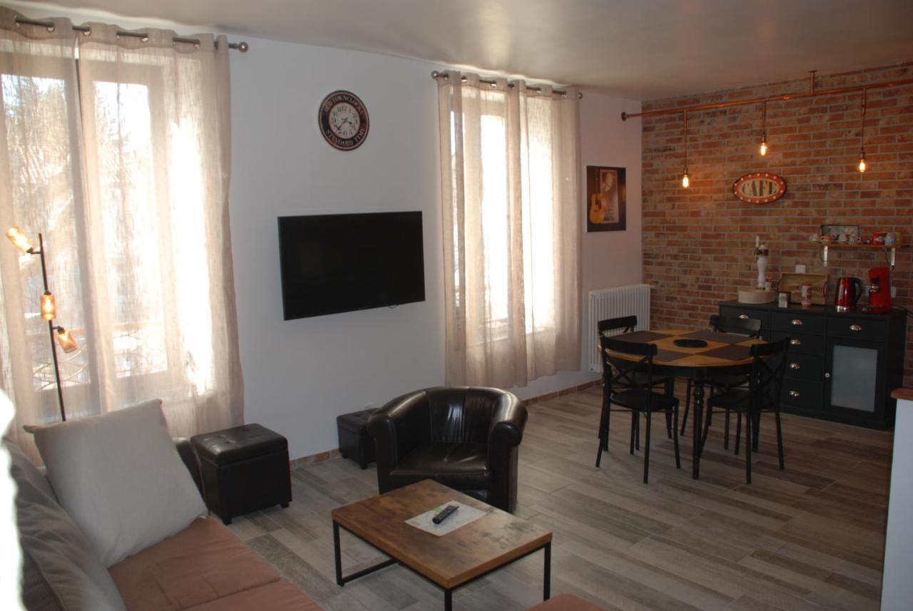 Ferienwohnung Les Lofts LʼIsle-sur-la-Sorgue Exterior foto